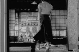 a scene from Tokyo Story